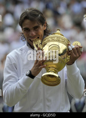 Tennis - 2010 de Wimbledon - Jour 13 - Le All England Lawn Tennis et croquet Club Banque D'Images