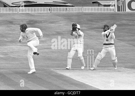 Cricket - The Ashes - Angleterre v Australie - 3ème Test - Day 2 - Headingley, Leeds Banque D'Images