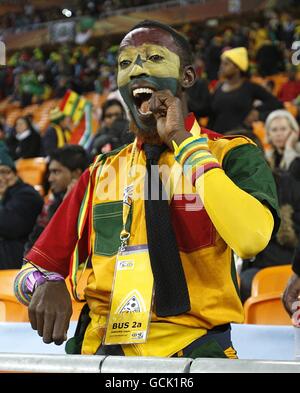 Football - coupe du monde de la FIFA 2010 Afrique du Sud - quart de finale - Uruguay / Ghana - Stade de la ville de football. Un fan du Ghana dans les tribunes Banque D'Images