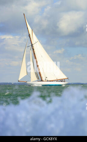 Sailing - British Classic Yacht Club House Cowes Regatta - Jour 3 - Le Solent Banque D'Images