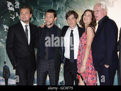 Leonardo DiCaprio, Joseph Gordon-Levitt, Cillian Murphy, Marion Cotillard et Michael Caine arrivent pour la première mondiale de la création, à l'Odeon Leicester Square, dans le centre de Londres. Banque D'Images