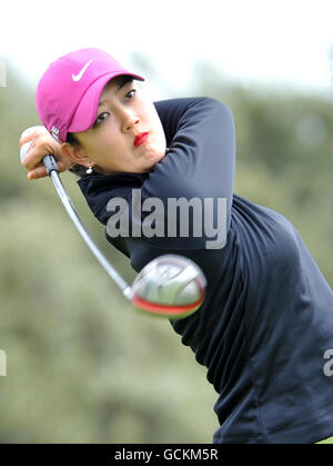 Le tee-shirt américain Michelle Wie est au second tour de l'Open britannique féminin Ricoh au Royal Birkdale Golf Club, Southport. Banque D'Images