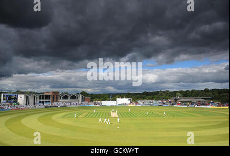 Cricket - Liverpool Victoria County Championship - Division One - Jour deux - Durham v Yorkshire - Riverside Banque D'Images