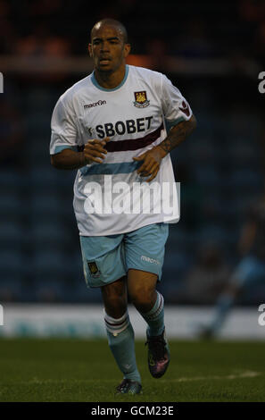 Soccer - pré-saison amicale - Peterborough United v West Ham United - London Road. Kieron Dyer, West Ham United Banque D'Images