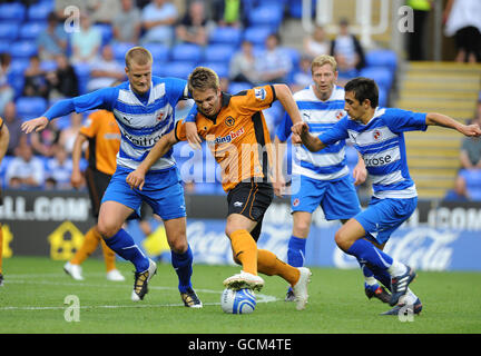 Soccer - Pré saison Friendly - Lecture v Wolverhampton Wanderers - Madejski Stadium Banque D'Images