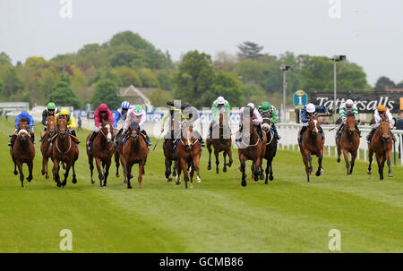 Les courses de chevaux - 2009 Mai Festival - Tattershalls Musidora Stakes - Hippodrome de York Banque D'Images