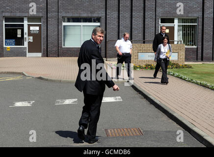 LE SECRÉTAIRE DE justice DES CULTURES SUPPLÉANT Kenny MacAskill lors d'une visite au HMP Shotts à Shotts, dans le Lanarkshire. Banque D'Images