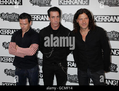 Rammstein arrivez à l'implacable boisson énergétique Kerrang !Prix au Brewery, Londres.APPUYEZ SUR ASSOCIATION photo.Date de la photo: Jeudi 29 juillet 2010.Voir l'histoire de PA SHOWBIZ Kerrang.Le crédit photo devrait se lire: Yui Mok/PA Wire Banque D'Images