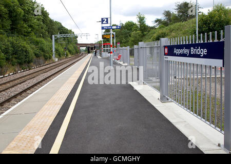 Apperley Bridge Railway Station, ouvert en décembre 2015 Banque D'Images