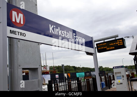 Kirkstall Forge Gare, ouvert en Juin 2016 Banque D'Images