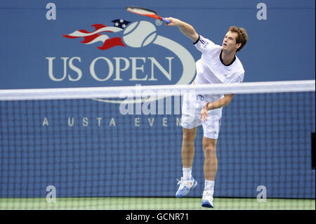 EXCLUSIF. Andy Murray lors d'une séance d'entraînement à Flushing Meadows avant l'US Open 2010 à New York Banque D'Images