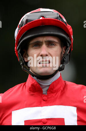 Courses hippiques - Yorkshire Ebor Festival - totesport Ebor Day - York Racecourse. Paul Mulrennan, Jockey Banque D'Images