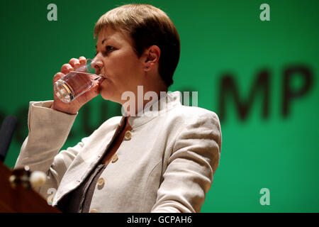 Caroline Lucas, chef du Parti Vert, député à la Conférence du Parti Vert au Conservatoire de Birmingham, à Birmingham. Banque D'Images