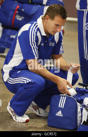 Sport - Jeux du Commonwealth 2010 - départ de l'équipe d'Écosse - aéroport de Glasgow.Scotland Rugby 7 joueur Colin Shaw à l'aéroport de Glasgow, Paisley, alors qu'ils se préparent à se rendre à Delhi pour les Jeux du Commonwealth 2010. Banque D'Images