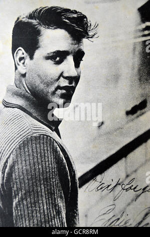 Photo des années 1950, le Rock and Roll Star Eddie Cochran du capot arrière de son double Record Album par United Artists Banque D'Images