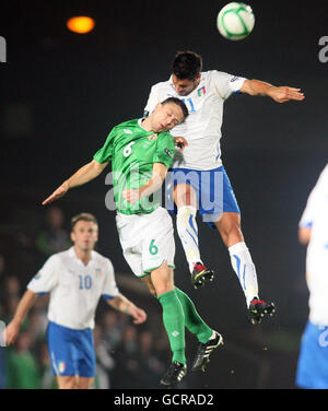 Football - UEFA Euro 2012 - Qualifications - Groupe C - L'Irlande du Nord / ITALIE - Windsor Park Banque D'Images