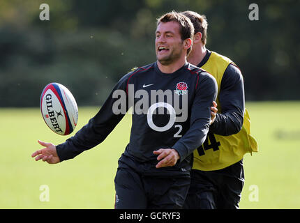 Rugby Union - Angleterre la formation et conférence de presse - Pennyhill Park Banque D'Images