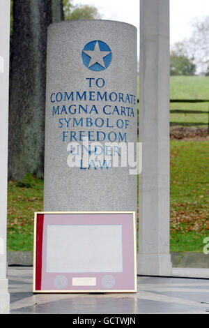 Un général du lancement de cinq ans de célébrations à Runnymede, Surrey, pour marquer le 800e anniversaire de la signature de la Magna Carta. Banque D'Images