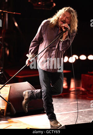 Robert Plant - BBC Radio 2 Electric Proms - Londres Banque D'Images