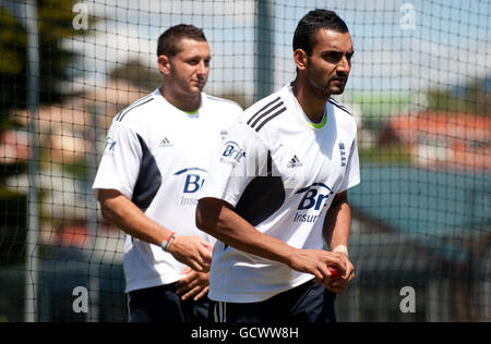 Cricket - session Angleterre nets - Bellerive Oval.Ajmal Shahzad et Tim Bresnan (à gauche) pendant une session de filets à Bellerive Oval, Hobart, Australie. Banque D'Images