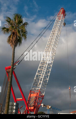 Travaux de construction de suppression de passages à niveau sur les lignes de chemin de fer de banlieue dans l'agglomération de Melbourne, Australie Banque D'Images