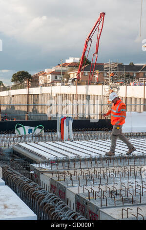 Travaux de construction de suppression de passages à niveau sur les lignes de chemin de fer de banlieue dans l'agglomération de Melbourne, Australie Banque D'Images