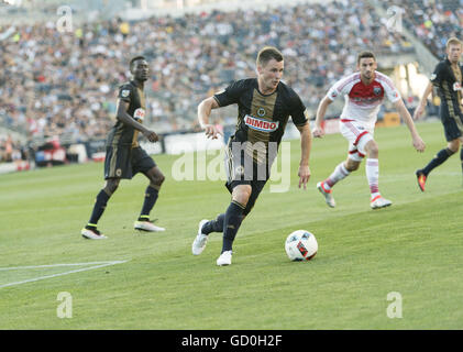 Chester, Pennsylvanie, USA. 09 juillet 2016. L'Union de Philadelphie, KEEGAN ROSENBERRY, (12) pousse le ballon sur le terrain lors du match contre D.C. United à Talen Domaine de l'énergie en Chester Pa © Ricky Fitchett/ZUMA/Alamy Fil Live News Banque D'Images