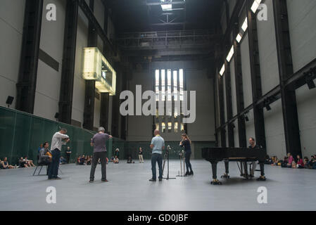 Londres, Royaume-Uni. 09 juillet 2016. Exposition temporaire de Anne Teresa De Keersmaeker 'Travail/Travail/Arbeid" à la Tate Modern. Londres, GB- 9 juillet 2016 - Crédit : Alberto Pezzali/Alamy Live News Banque D'Images