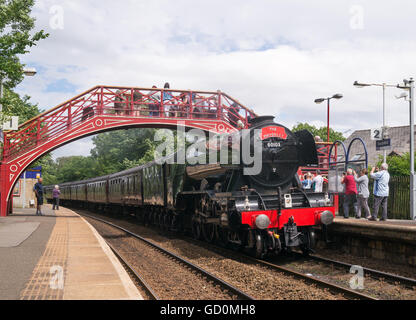 Stocksfield, UK. 10 juillet 2016. En raison de la fermeture de la régler à Carlisle, ligne de trains spéciaux à vapeur sont détournés sur le Newcastle de Carlisle railway. Ici n° 60103 Flying Scotsman est vu passant Stocksfield en route vers Carlisle. (C) l'imagerie de Washington/Alamy Live News Banque D'Images