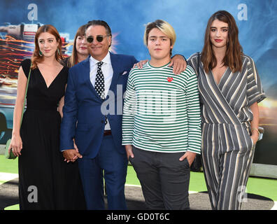 Hollywood, Californie, USA. 09 juillet 2016. Andy Garcia arrive pour la première du film "Ghostbusters" au théâtre chinois. © Lisa O'Connor/ZUMA/Alamy Fil Live News Banque D'Images