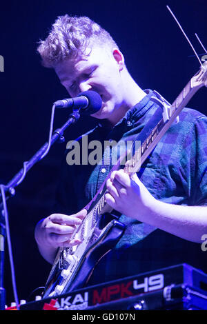 Monza Italie. 10 juillet 2016. Le groupe néerlandais procède à KLANGSTOF en live sur la scène du Parco di Monza au cours de l'I-Days Festival Crédit : Rodolfo Sassano/Alamy Live News Banque D'Images