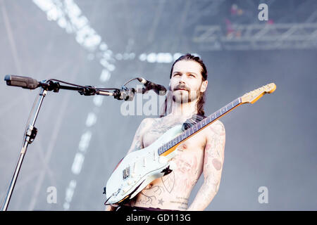 Monza Italie. 10 juillet 2016. Le groupe de rock écossais Biffy Clyro effectue en live sur la scène du Parco di Monza au cours de l'I-Days Festival ©Matteo Scalet/Alamy Live New Banque D'Images