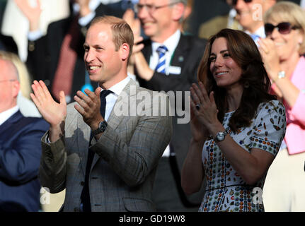 Duc et Duchesse de Cambridge applaudir la victoire de Heather Watson et Henri Kontinen dans le double mixte au jour 13 de l'de Wimbledon à l'All England Lawn Tennis et croquet Club, Wimbledon. Banque D'Images