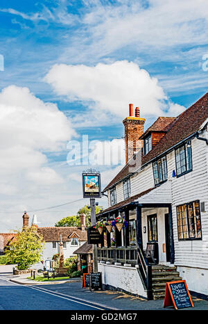 Hartfield (East Sussex), la charrette de foin Pub Banque D'Images