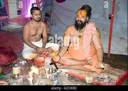 Shri swami rajendra das ji maharaj, Nasik, Maharashtra, Inde, Asie Banque D'Images