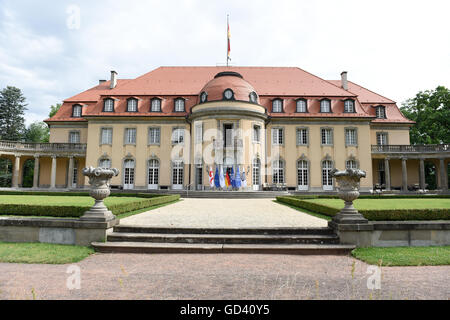 Berlin, Allemagne. 12 juillet, 2016. Villa Borsig, photographiés au cours de la conférence sur les réfugiés à Berlin, Allemagne, 12 juillet 2016. PHOTO : RAINER JENSEN/dpa/Alamy Live News Banque D'Images