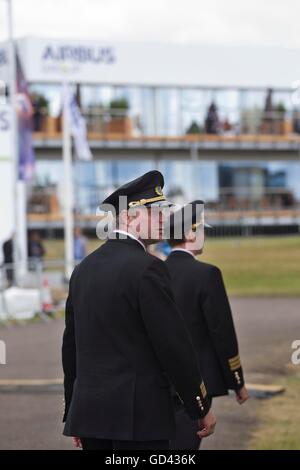 Farnborough, Hampshire, Royaume-Uni. 12 juillet, 2016. Farnborough International Airshow 2016 Mardi 12 juillet 2016. Crédit : Jeff Gilbert/Alamy Live News Banque D'Images