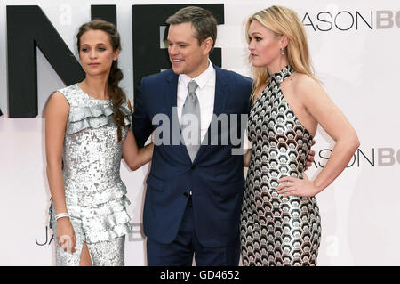 Alicia Vikander, Matt Damon Julia Stiles à la première de 'Jason Bourne' à Leicester Square. Londres, 11.07.2016 | Banque D'Images