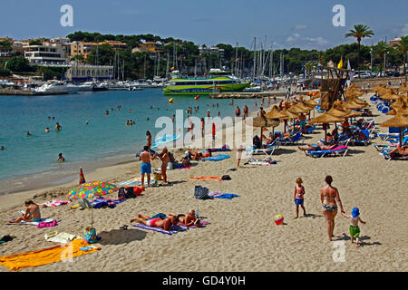 Plage de Porto Cristo, Majorque, Îles Baléares, Espagne Banque D'Images