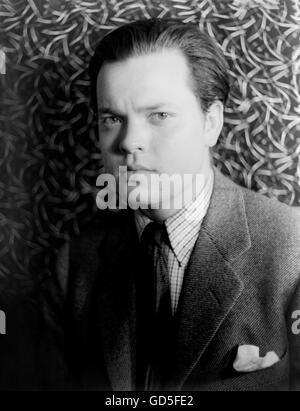 Orson Welles. Portrait de l'acteur, écrivain et producteur (George) Orson Welles (1915-1985), par Carl Van Vechten, mars 1937. Banque D'Images