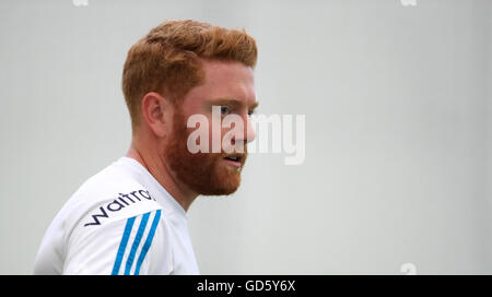 L'Angleterre Jonny Bairstow lors d'une session à filets, du seigneur de Londres. Banque D'Images