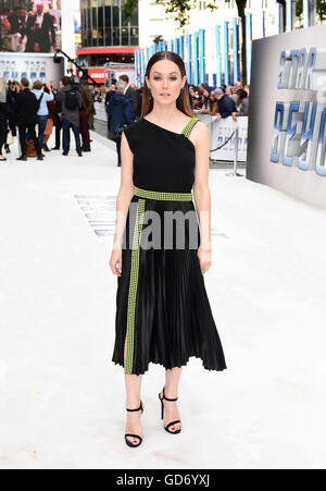 Lydia Wilson assistant à la première de Star Trek au-delà de tenir à l'Empire à Leicester Square, Londres. Banque D'Images