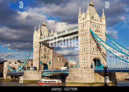 Tower Bridge, Londres, Angleterre, Royaume-Uni Banque D'Images