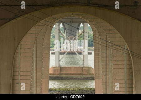 Piers approche,pont de Forth Road,North Queensferry,Fife, Écosse, Royaume-Uni, Banque D'Images