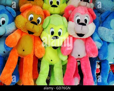 Animaux en peluche colorée Banque D'Images