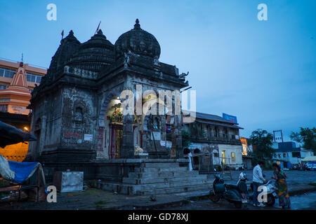 Le Panchavati a une signification spéciale pour les Hindous comme un site religieux important sur la rive de la rivière Godavari Banque D'Images