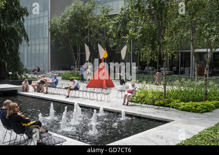 Musée d'Art Moderne, Abby Aldrich Rockefeller Sculpture Garden, NYC Banque D'Images