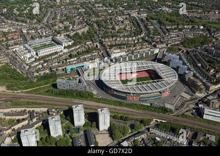 Vue aérienne du FC Arsenal Highbury ancien sol et le nouveau Emirates Stadium. Londres, Angleterre. Banque D'Images