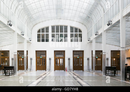 Salle d'épargne de la Poste autrichienne à Vienne, Autriche Banque D'Images