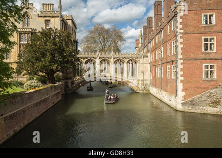 Pont des Soupirs St John's College de Cambridge rivière cam Banque D'Images